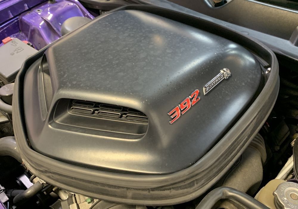 Remove water spots Matte Shaker Hood Scoop 2016 Challenger Scatpack 392 Hem