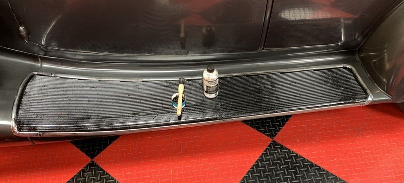 Restore vintage rubber on running boards 1937 Packard