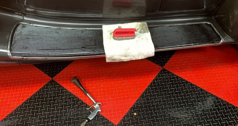 Restore vintage rubber on running boards 1937 Packard