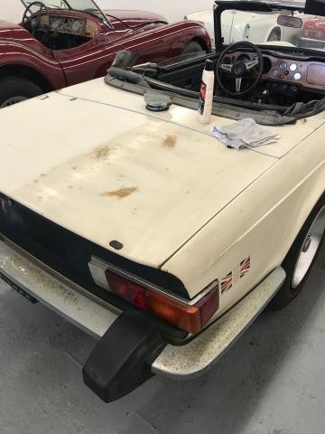 Restoring paint on a TR6 with Number 7