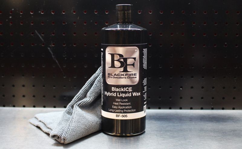 Review BLACKFIRE BlackICE Hybrid Liquid Wax