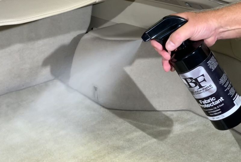 Review BLACKFIRE Fabric Protectant