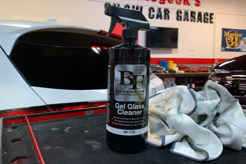 Review BLACKFIRE Gel Glass Cleaner