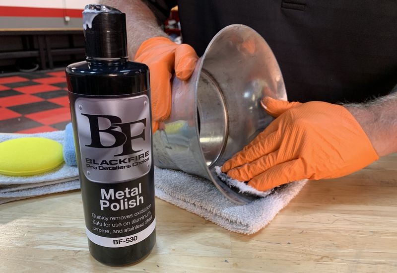 Review BLACKFIRE Metal Polish