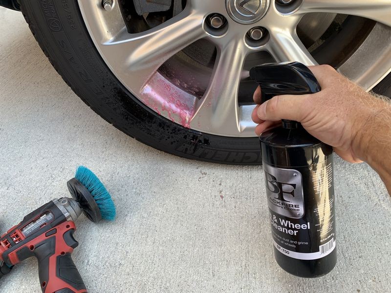 Review BLACKFIRE SiO2 Wheel Seal