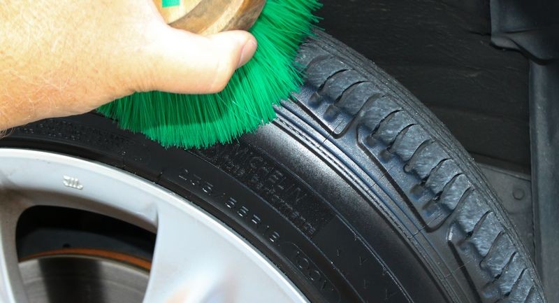 Review: BLACKFIRE Tire &amp;amp; Trim Sealant