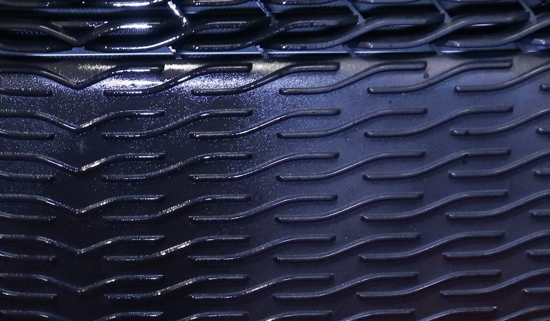 Review: BLACKFIRE Trim &amp; Tire Protectant Aerosol