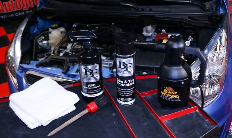 Review BLACKFIRE Trim  Tire Protectant Aerosol