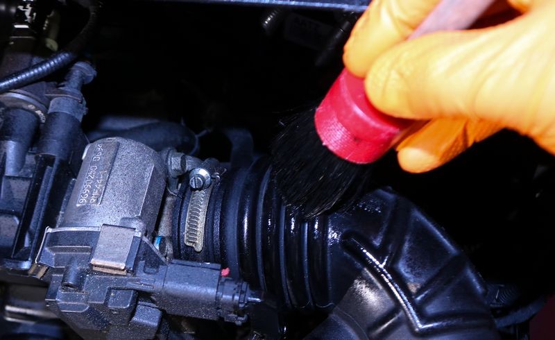 Review BLACKFIRE Trim  Tire Protectant Aerosol