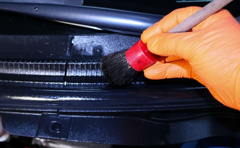 Review BLACKFIRE Trim  Tire Protectant Aerosol