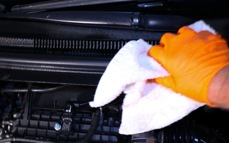 Review BLACKFIRE Trim  Tire Protectant Aerosol