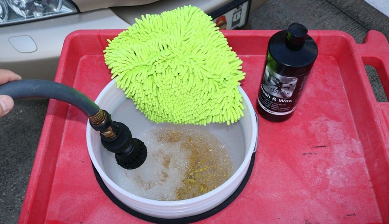 Review BLACKFIRE Wash and Wax by Mike Phillips