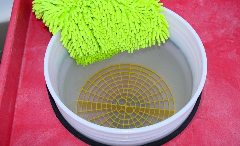 Review BLACKFIRE Wash and Wax by Mike Phillips