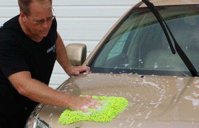 Review BLACKFIRE Wash and Wax by Mike Phillips