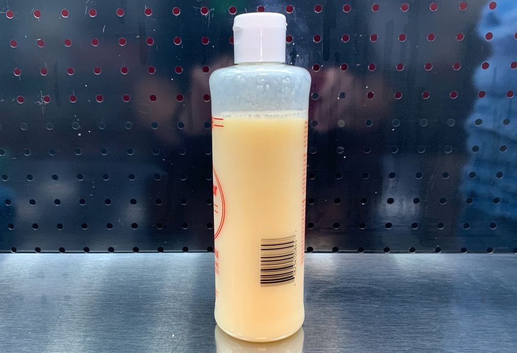 Review Collinite No. 845 Insulator Wax by Mike Phillips