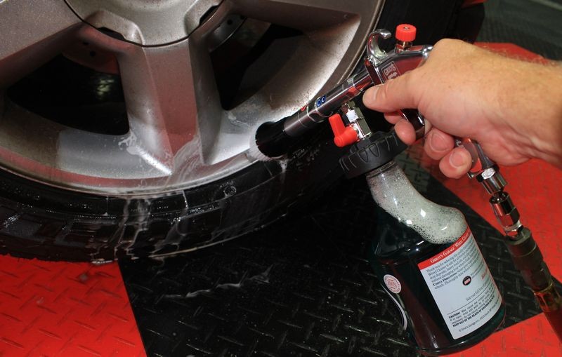 Review Griots Garage Air Pulse Cleaning Gun Mike Phillips