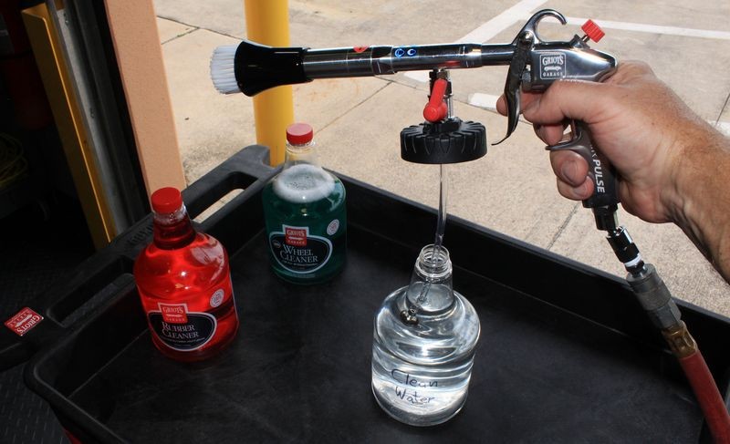 Review Griots Garage Air Pulse Cleaning Gun Mike Phillips
