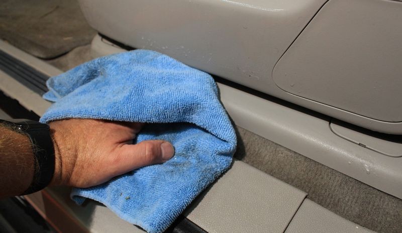 Review Griots Garage Air Pulse Cleaning Gun Mike Phillips