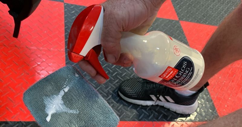 Review Griots High Gloss Dressing