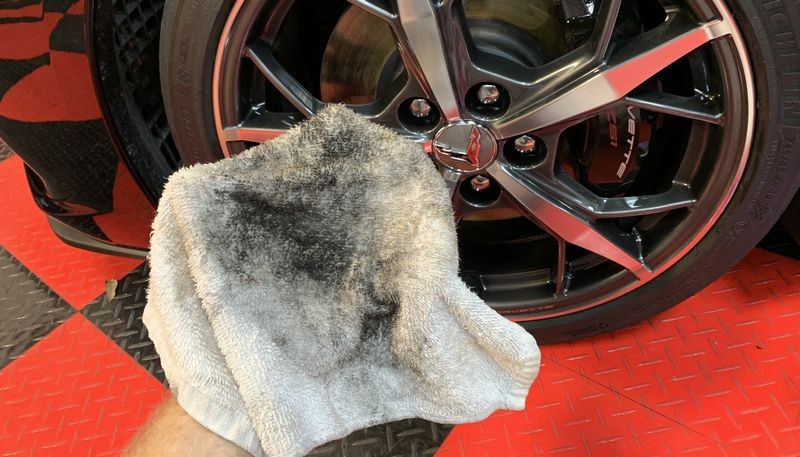 Review GYEON Q2 RIM ceramic coating C8 Corvette