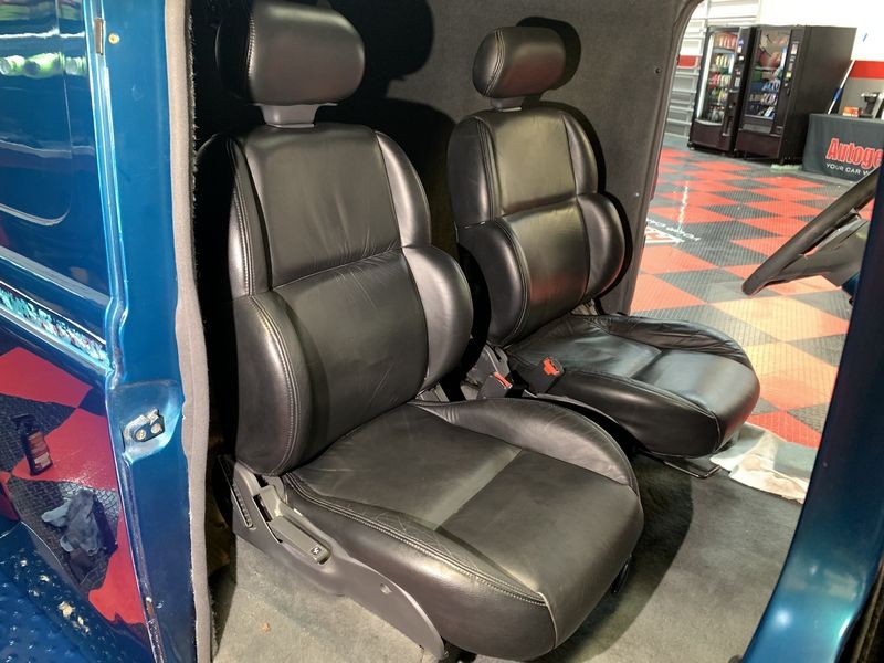 Review IGL Coatings Leather ECOSHINE