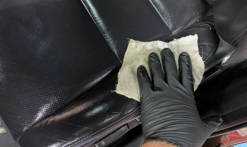 Review Letherique Leather Rejuvenator and Printine Clean