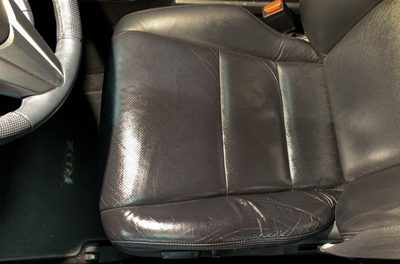 Review Letherique Leather Rejuvenator and Printine Clean