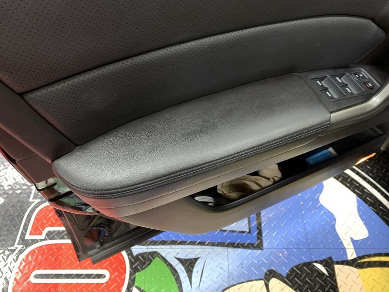 Review Letherique Leather Rejuvenator and Pristine Clean