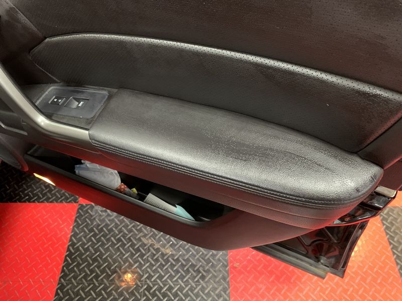 Review Letherique Leather Rejuvenator and Pristine Clean