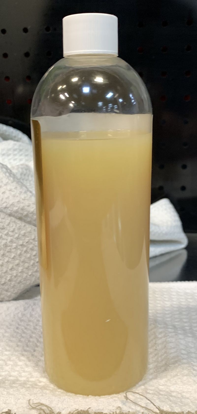 Review Letherique Leather Rejuvenator and Pristine Clean