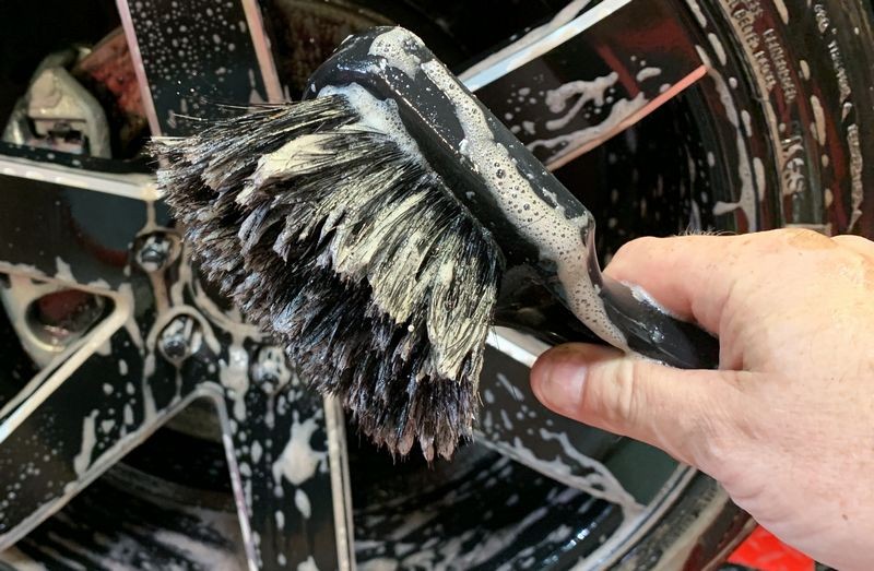 Review SONAX The Beast Wheel Cleaner