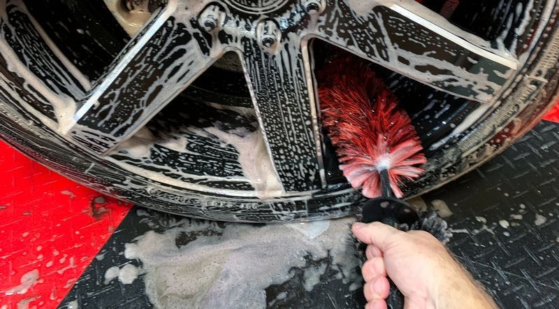 Review SONAX The Beast Wheel Cleaner