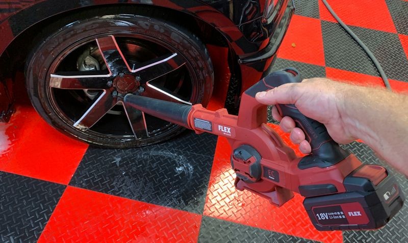 Review SONAX The Beast Wheel Cleaner