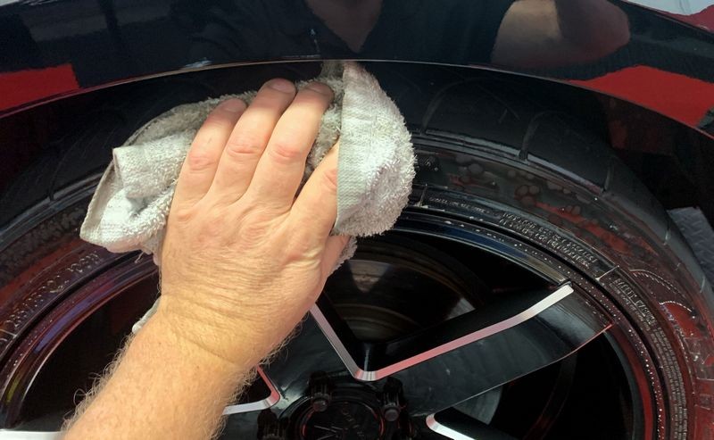 Review SONAX The Beast Wheel Cleaner