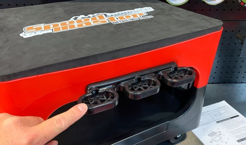 Review Speed Master Detailers Seat