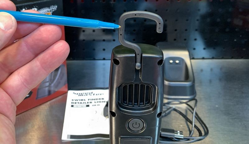 Review SpeedMaster Swirl Finder Detailing Lights