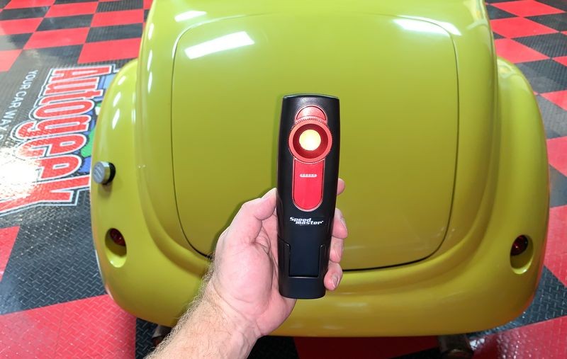Review SpeedMaster Swirl Finder Detailing Lights