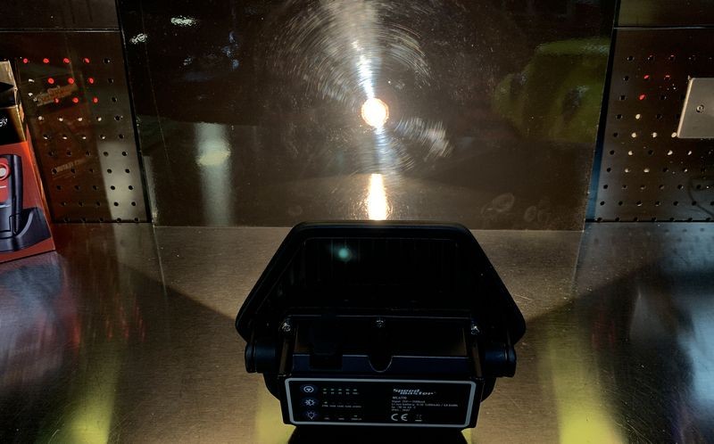 Review SpeedMaster Swirl Finder Detailing Lights