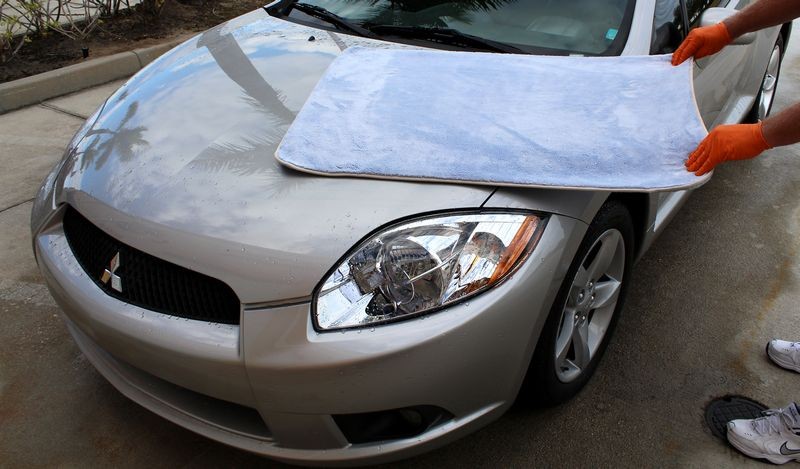 Review: The Big Blue Drying Towel by Mike Phillips Autogeek