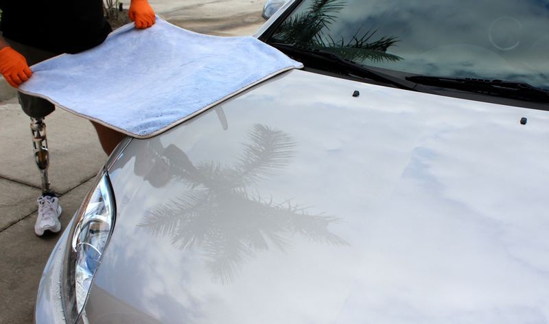 Review: The Big Blue Drying Towel by Mike Phillips Autogeek