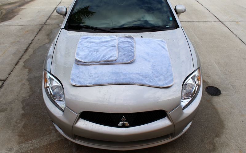 Review: The Big Blue Drying Towel by Mike Phillips Autogeek
