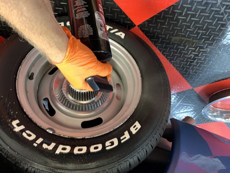 Review Tire Coating Pinnacle Black Label Tire Clear Coat No Sling No Mess