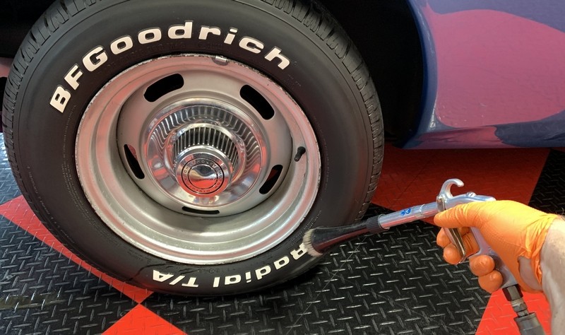Review Tire Coating Pinnacle Black Label Tire Clear Coat No Sling No Mess