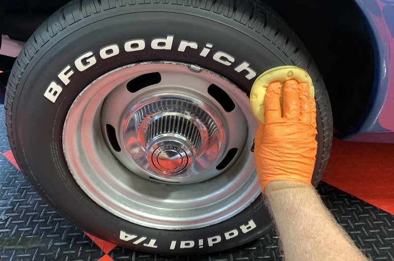 Review Tire Coating Pinnacle Black Label Tire Clear Coat No Sling No Mess