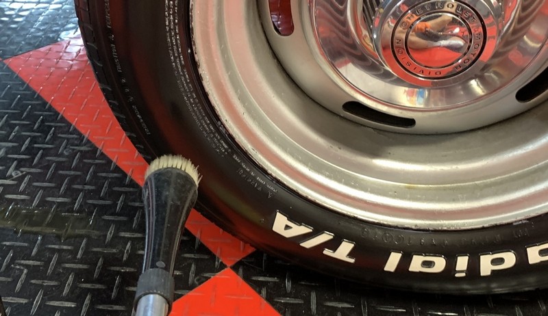 Review Tire Coating Pinnacle Black Label Tire Clear Coat No Sling No Mess