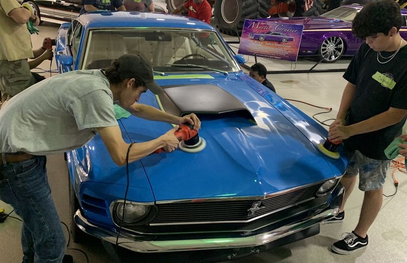 Roadshow Car Detailing Class in Auburn Indiana Mike Phillips
