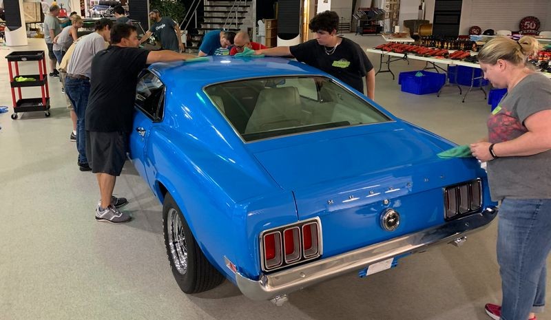 Roadshow Car Detailing Class in Auburn Indiana Mike Phillips