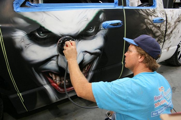 Sanding the Joker Truck Mike Phillips