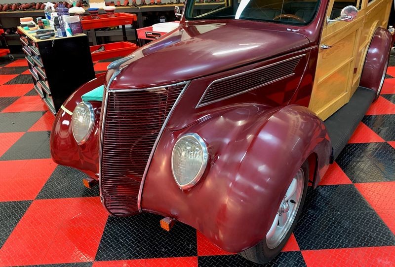 Scuff and Buff Technique by Mike Phillips 1937 Ford Woody