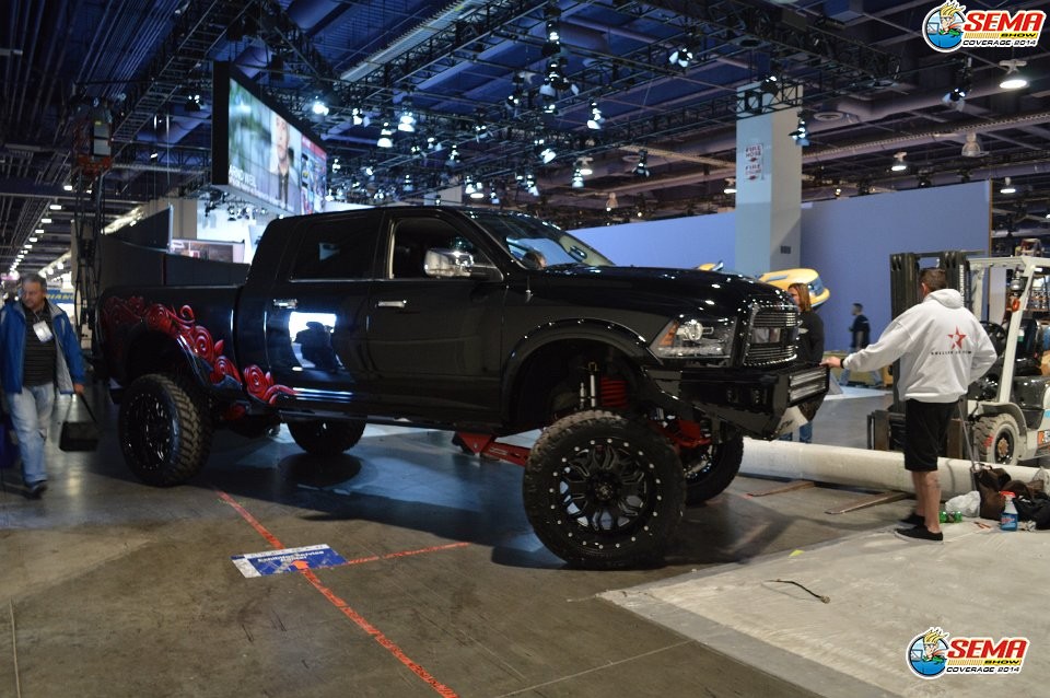 SEMA Show 2014 Set up